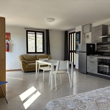 Solarolo Village * מונליה